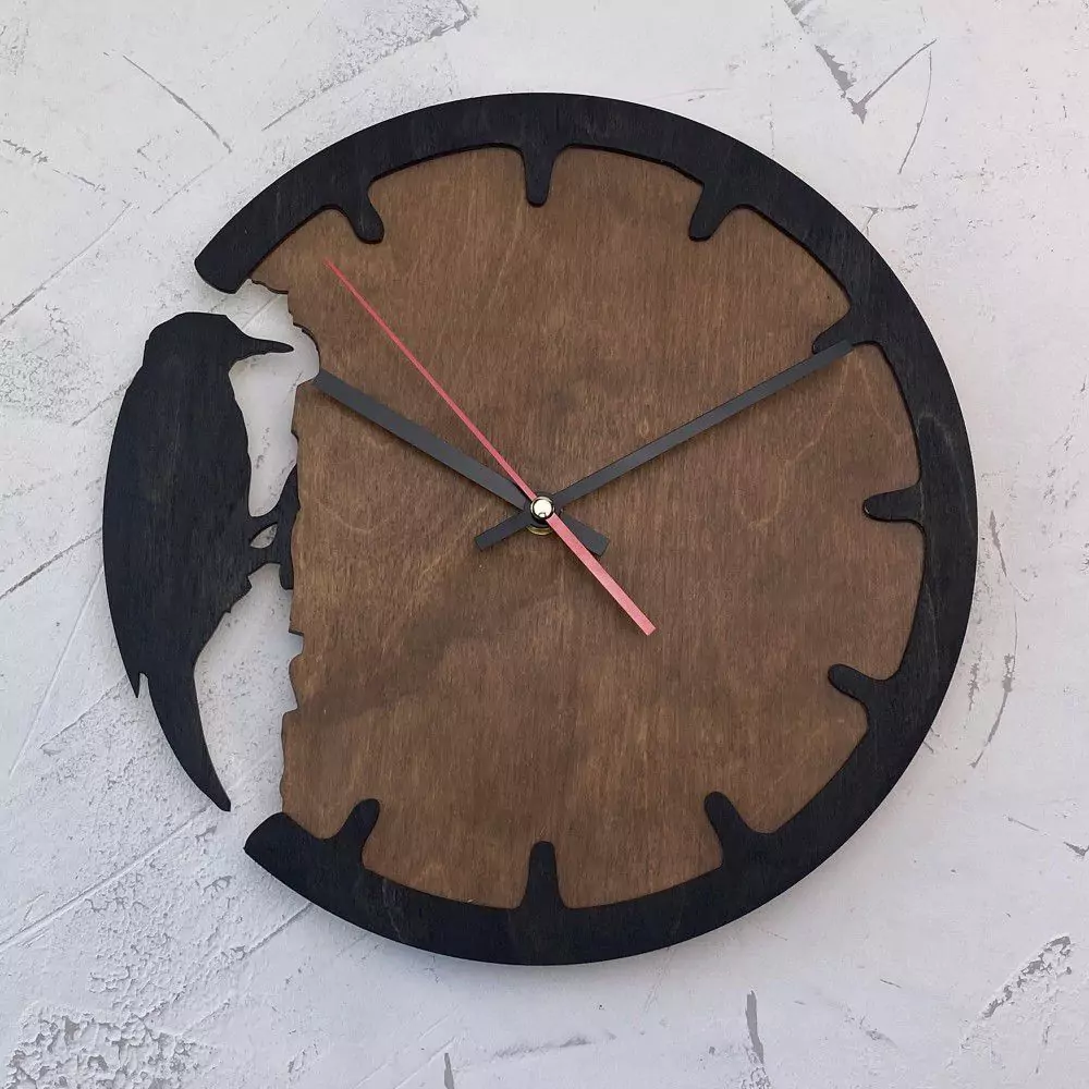 clock-crook